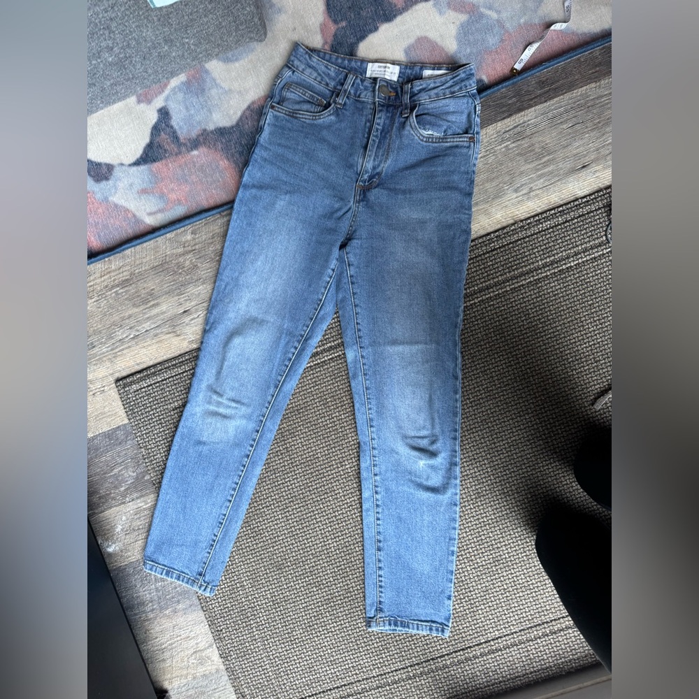 Cotton On Stretch Classic Mom Blue Jeans